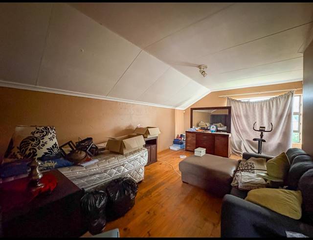 3 BEDROOM HOUSE FOR SALE IN SONNEVELD